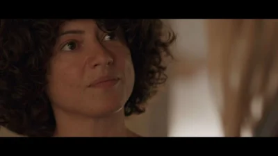 Η Παραλία (24/1): «Αγαπάς τη γυναίκα σου;» - Η ερώτηση για τον γάμο τους την ώρα που είναι στο κρεβάτι με την ερωμένη του