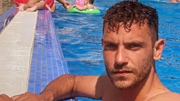 Μεσολόγγι: Καρέ καρέ η στιγμή που εντοπίζουν το άψυχο σώμα του 31χρονου Μπάμπη (Βίντεο) - «Οι τρύπες στο σώμα είναι...»