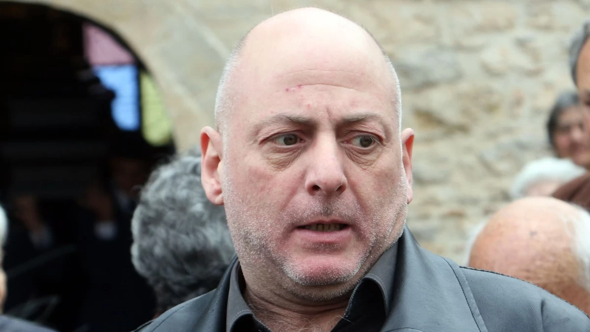 Εκείνη αυτοκτόνησε και εκείνος πέθανε μόνος του - Το τέλος των δυο πασίγνωστων ηθοποιών που αντιμετώπιζαν οικονομικά προβλήματα σαν τον Γιώργο Λαμπάτο