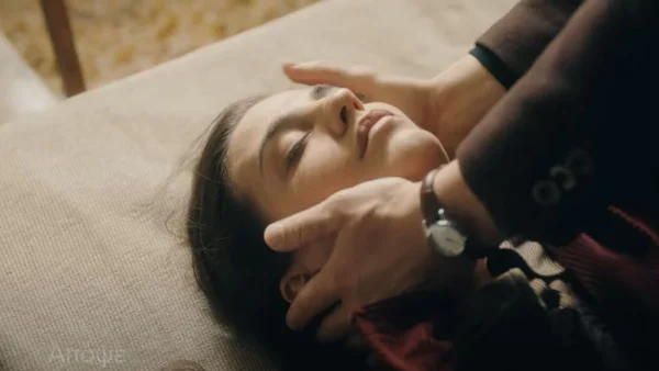 Το Ναυάγιο (24/1): «Ένα ασθενοφόρο! Βοήθεια!» - Η Ειρήνη καταρρέει και ο Πέτρος "τρελαίνεται"