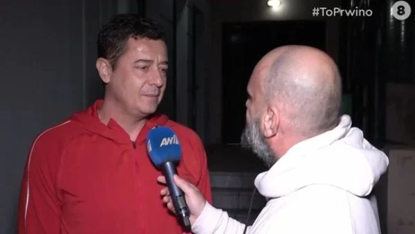 Αντώνης Σρόιτερ: «Δεν υπάρχουν γελοίες ερωτήσεις, υπάρχουν γελοίες απαντήσεις» - Το σχόλιο για την συμπεριφορά του Νταλάρα στους δημοσιογράφους