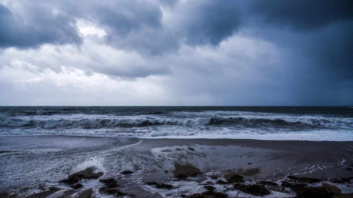 Καιρός 9/1: Καταιγίδες, πτώση θερμοκρασίας και χιονοπτώσεις - Έντονα φαινόμενα και σήμερα