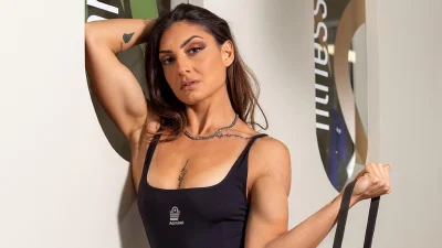 Survivor - Ανδριάνα Καγιά: Αποκαλύπτει ποιον θέλει για νικητή και ποιος ροχάλιζε πιο πολύ στην καλύβα των Μπλε!