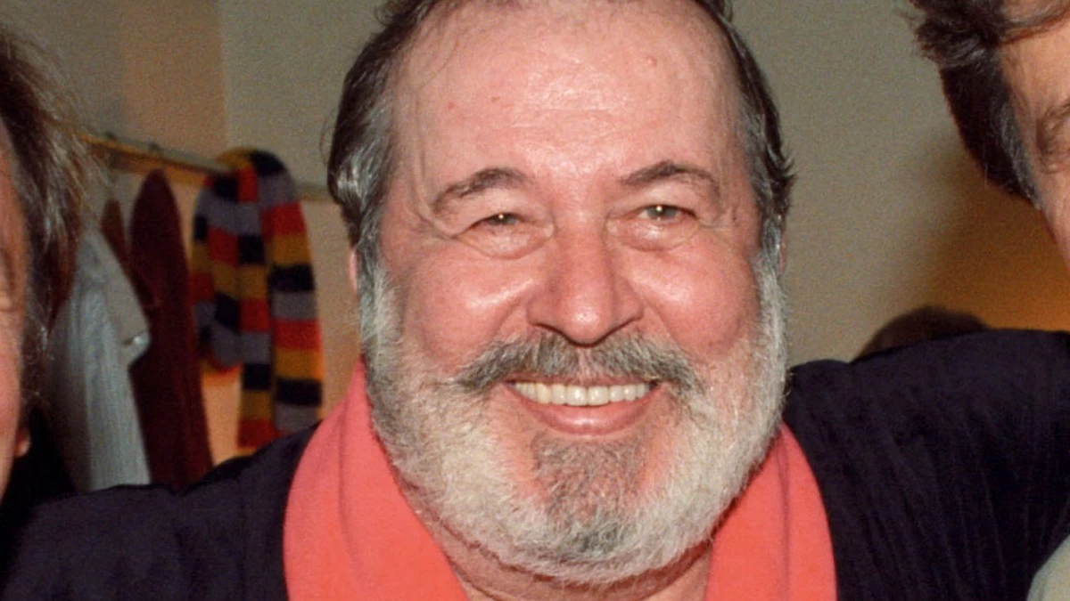 Δημήτρης Παπαμιχαήλ: Η τελευταία του σύντροφος πραγματοποίησε την τελευταία του επιθυμία 20 χρόνια μετά το θάνατό του