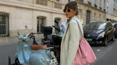 Κομψό, anti-trend και "εύκολο" - Αυτό το φόρεμα είναι ξαφνικά παντού και θα το βρεις στο Zara με 9,99 ευρώ