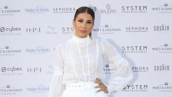 Ελένη Χατζίδου: «Όσες φορές και να το σκεφτώ ο πόνος θα είναι ο ίδιος...» - Η συγκινητική εξομολόγηση για τους γονείς της