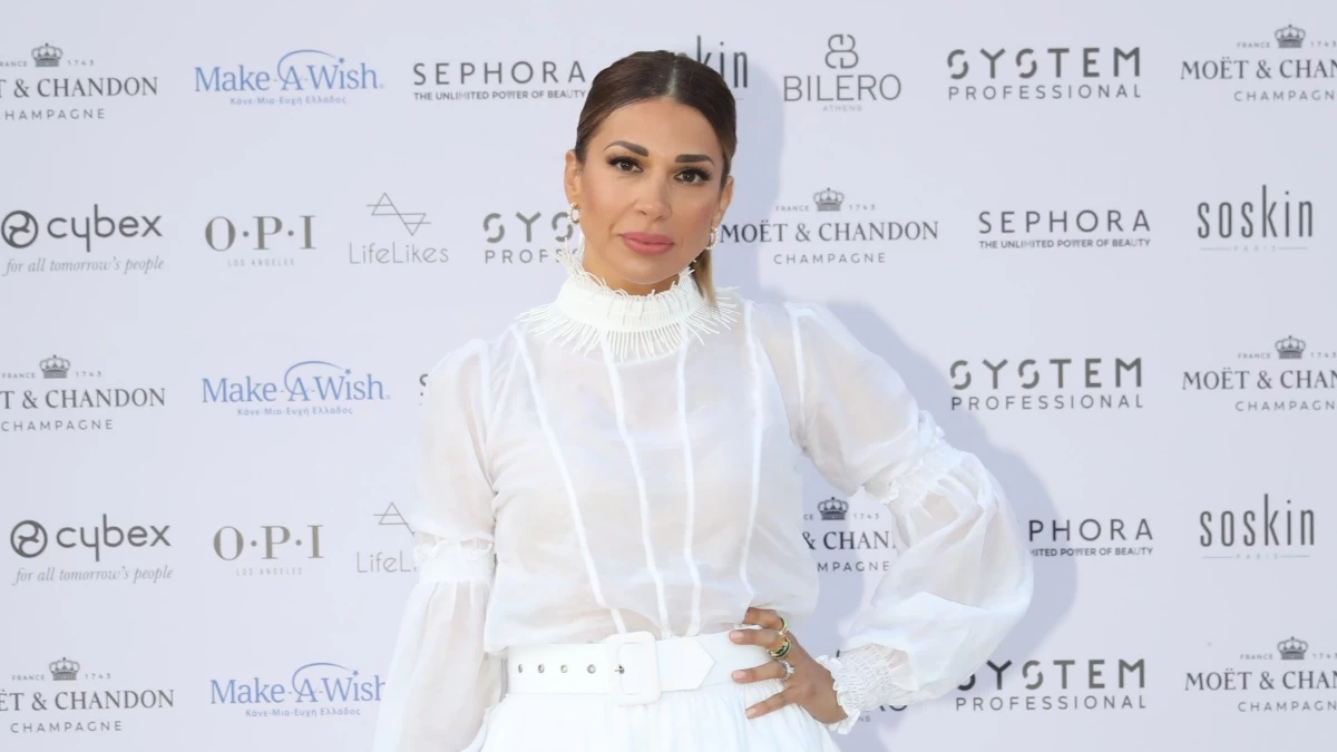 Ελένη Χατζίδου: «Όσες φορές και να το σκεφτώ ο πόνος θα είναι ο ίδιος...» - Η συγκινητική εξομολόγηση για τους γονείς της