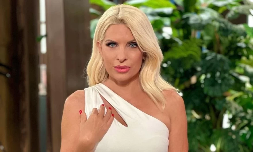 Ελένη Μενεγάκη MEGA