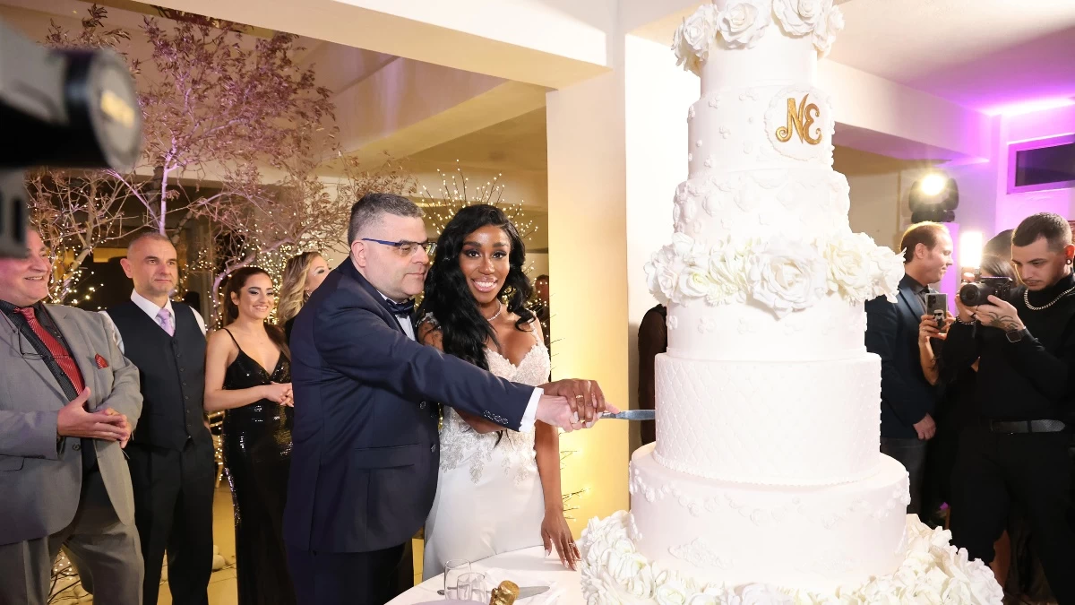 Ελίζαμπεθ Ελέτσι: Η αποκάλυψη του κέντρου δεξιώσεων για τον γάμο "φοροδιαφυγή" - «Όλα έγιναν...»