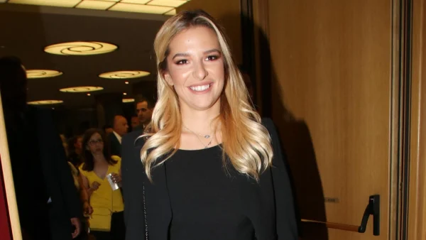 Εριέττα Κούρκουλου: «Πλέον είμαι μια γυναίκα που μπορεί απλά να κάνει έρωτα και να μείνει έγκυος» - Η αμηνόρροια, η εξωσωματική και το 2ο παιδί