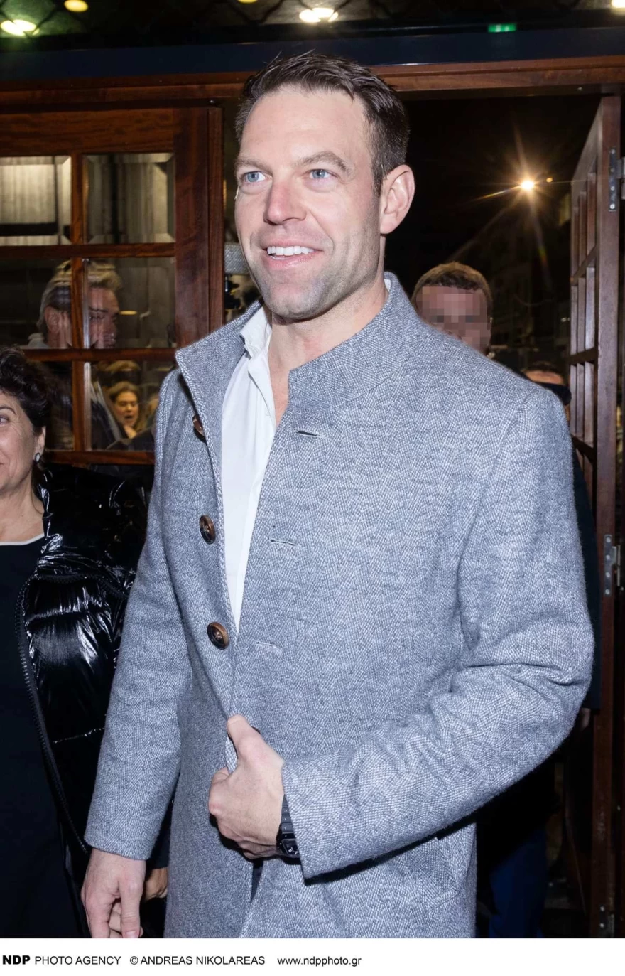 Στέφανος Κασσελάκης - Βραδινή έξοδος