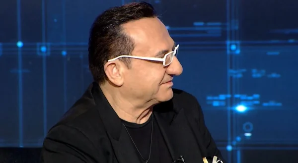 Αυτή είναι η γνωστή ηθοποιός που είχε σχέση ο Λευτέρης Πανταζής και αποκάλυψε για πρώτη φορά: «Την έπνιγα στα λουλούδια, ήμουν ερωτευμένος»