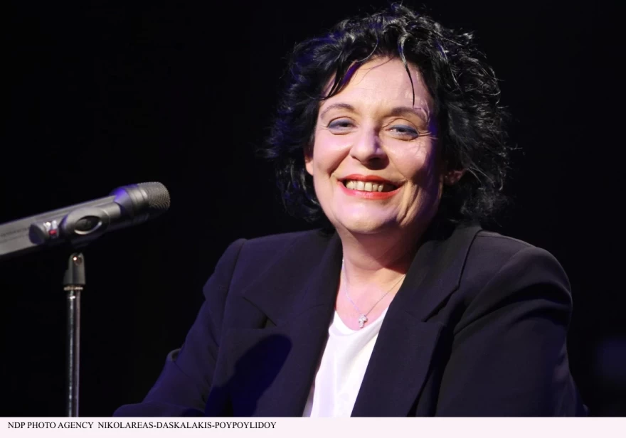 ΛΙΑΝΑ ΚΑΝΕΛΛΗ