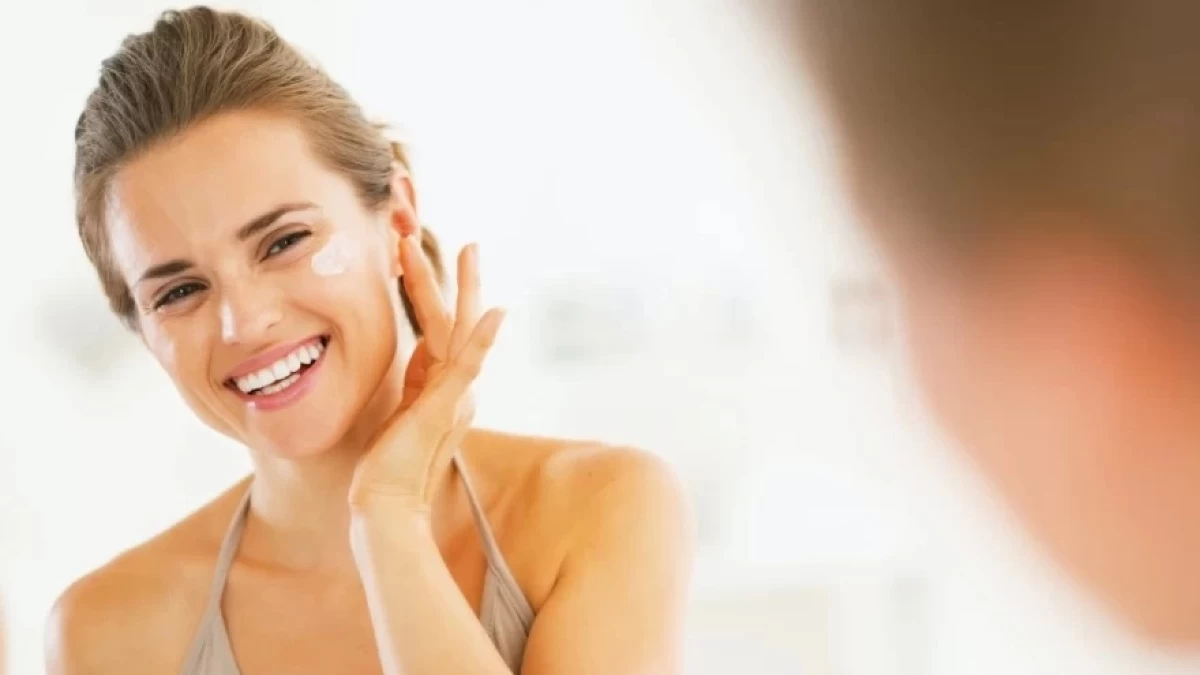 Λιπαρό δέρμα: Δες πως να το περιποιηθείς μειώνοντας λιπαρότητα & γυαλάδες!