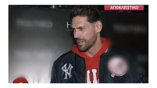 Γιάννης Σπαλιάρας: «Ντρέπεται, αλλά αφού έμπλεξε μαζί μου...» - Η ξεκάθαρη απάντηση για την πρόταση γάμου στη σύντροφό του