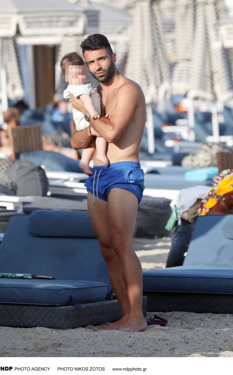 Γιώργος Τζαβέλλας