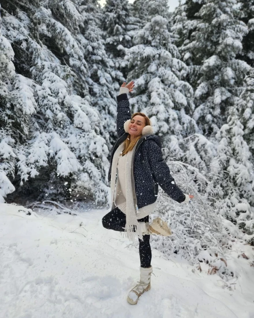 H Βασιλική Μιλλούση στα χιόνια