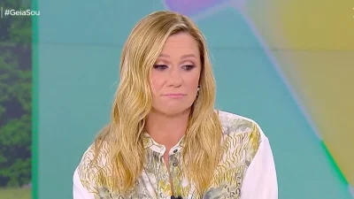 "Λύγισε" η Κατερίνα Καραβάτου: «Είμαι ένα παιδί μόνο του! Ευτυχώς έχω τα παιδιά μου...»