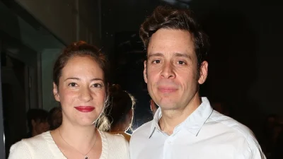 Στιγμές ευτυχίας για την Αλεξάνδρα Ούστα και τον Γιάννη Σαρακατσάκη - Η φωτογραφία μέσα από το μαιευτήριο