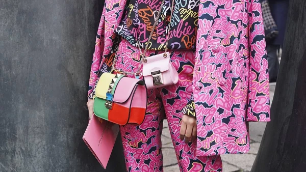 Αυτά τα prints θα τα βλέπεις παντού το 2024 - Απευθείας από τις πασαρέλες στην ντουλάπα σου