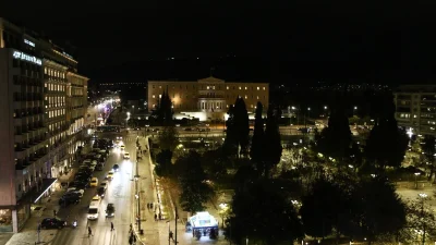 Συναγερμός για βόμβα στην Βουλή - Διακόπηκε η κυκλοφορία