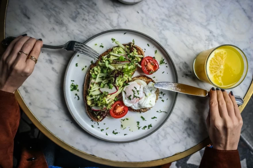 Διαλειμματική νηστεία - δίαιτα