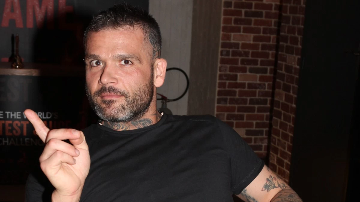 Διονύσης Αλέρτας: «Είναι αστείο να λένε ότι δεν πήγα στη βάφτιση του γιου μου»