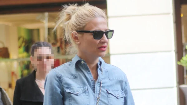 Φαίη Σκορδά: Φωτογραφίες από το πατρικό της σπίτι στο Κιλκίς - Έχει τεράστιο πράσινο κήπο και κούνιες