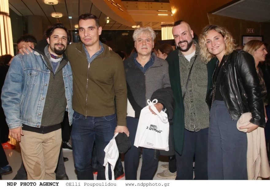 Γιάννης Νιάρρος Χαρά-Μάτα Γιαννάτου