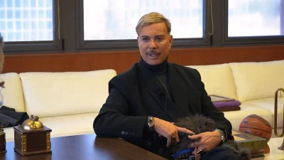 Λάκης Γαβαλάς: «Η ερωτική επαφή μεταξύ του ίδιου φύλου έτυχε δύο φορές! Ο πυρήνας μου είναι πολύ ανδρικός»