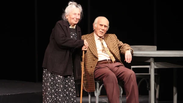 Νίκος Βανδώρος: «Μπορεί η αυλαία του έργου της ζωής σου να έκλεισε αλλά...» - Συγκινεί με το μήνυμά της η κόρη του, Μαρία