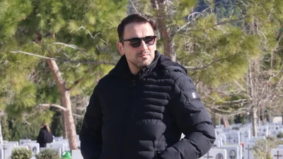 Νίκος Βέρτης: Στο εδώλιο για μαζικό εμβολιασμό μαϊμού στο νυχτερινό του κέντρο - Θύμα του ψευτογιατρού ο τραγουδιστής σύμφωνα με τη δικηγόρο του