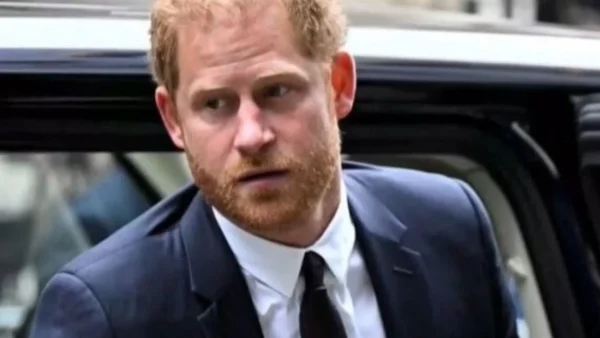 Πρίγκιπας Χάρι & Βασιλιάς Κάρολος: Συναντήθηκαν μόνο για 45 λεπτά μετά τη διάγνωση καρκίνου - Έντονες φήμες για διαμονή σε ξενοδοχείο