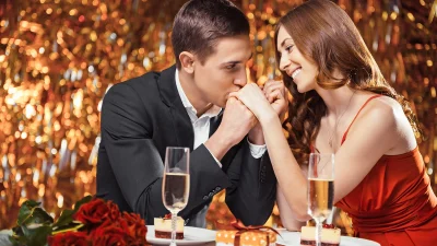 Άγιος Βαλεντίνος: Οι καλύτερες προτάσεις για ένα ρομαντικό δείπνο τη μέρα των ερωτευμένων