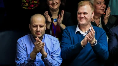 Σταύρος Γαβριλιάδης & Δημήτριος Ελευσινιώτης: Ποιο είναι το ομόφυλο ζευγάρι που δημοσίευσε την πρώτη αναγγελία γάμου στην Ελλάδα