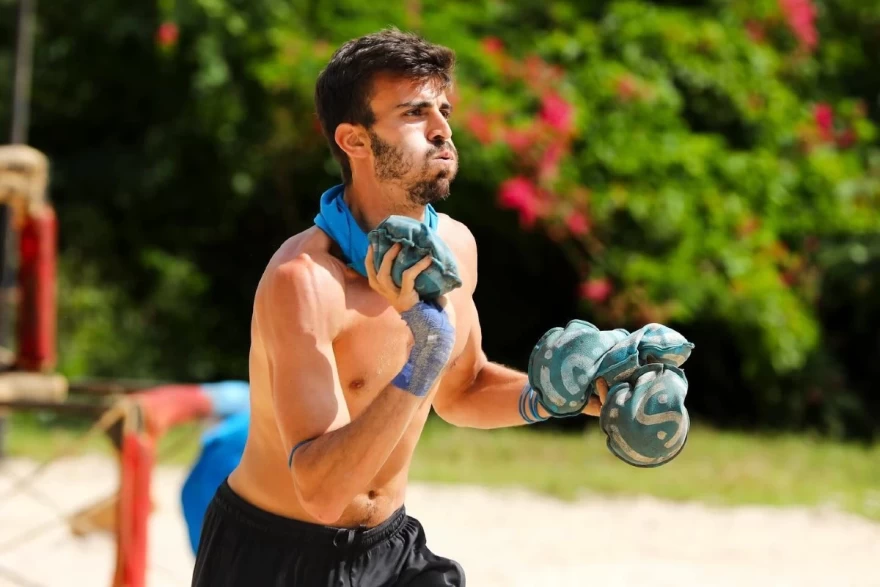 Ο Φάνης Μπολέτσης από το χθεσινό 4/2 επεισόδιο του Survivor