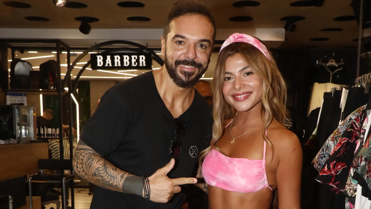 Τριαντάφυλλος - Απαντά στα «καρφιά» της Ελευθερίας Ελευθερίου μετά τη λήξη της συνεργασίας τους: «Αν θες να λες κάτι άλλο έξω...»