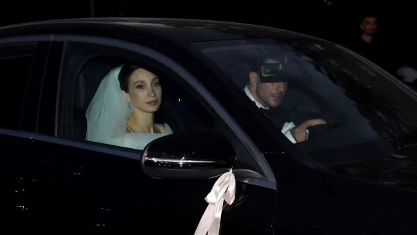 Γιώργος Αγγελόπουλος: Εξιτήριο για την Δήμητρα Βαμβακούση - Επιστρέφουν σπίτι με την κορούλα τους