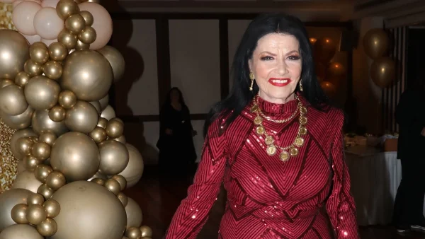 Ζωζώ Σαπουντζάκη: Πότε παίρνει εξιτήριο; - Όλες οι εξελίξεις για την κατάσταση της υγείας της