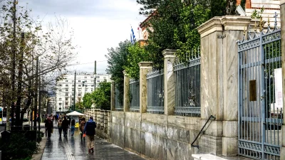 Καιρός (10/3): Ασθενείς τοπικές βροχές μέχρι και τις απογευματινές ώρες στην Αττική - Πόσο θα ανέβει η θερμοκρασία