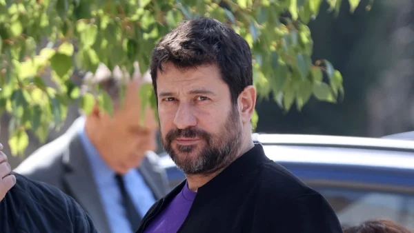 Αλέξης Γεωργούλης: Παρέα με πολυσυζητημένη παρουσιάστρια - Πέρασε μαζί της το πρωινό της Καθαράς Δευτέρας 18/3