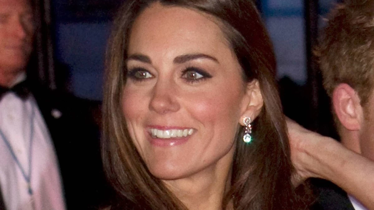 Κέιτ Μίντλετον: Ανησυχητικά αδύνατη μετά το εξιτήριο - Γιατί κρατάνε στο σκοτάδι τα παιδιά της;