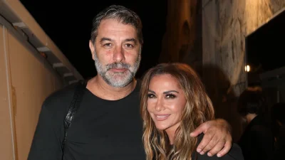 Δέσποινα Βανδή & Βασίλης Μπισμπίκης: Της το προσέφερε στην Ιταλία - Τι δηλώνει το δαχτυλίδι στο χέρι της τραγουδίστριας