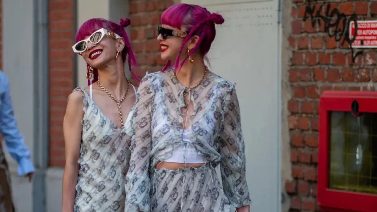 12 χρώματα που ταιριάζουν τέλεια με μπορντό