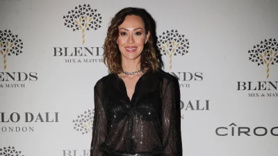 Δώρα Παντέλη: Επιστρέφει στην σκηνή του J2US - Αυτός είναι ο πασίγνωστος τραγουδιστής που θα βρεθεί στο πλευρό της