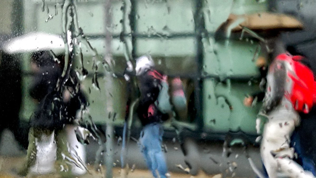 Καιρός 5/3: Πτώση της θερμοκρασίας με ισχυρές βροχές και καταιγίδες