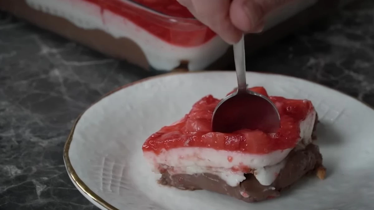 Θεϊκό γλυκό ψυγείου με λίγες θερμίδες - Λίγα λεφτά στα υλικά, μεγάλη απόλαυση στο στόμα