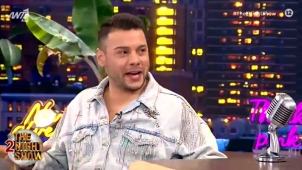 George Caney: «Έχω δουλέψει με τη Σκορδά, τον Λιάγκα και την...» - Ο δημοσιογράφος που μετανάστευσε στο Βερολίνο και έγινε viral με το "Delulu" στο Tik Tok