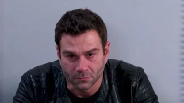 Η γη της ελιάς: Τρόμος για την Μαρίνα και το παιδί - Ο Μάνος παίρνει αμφεταμίνες και γίνεται βίαιος