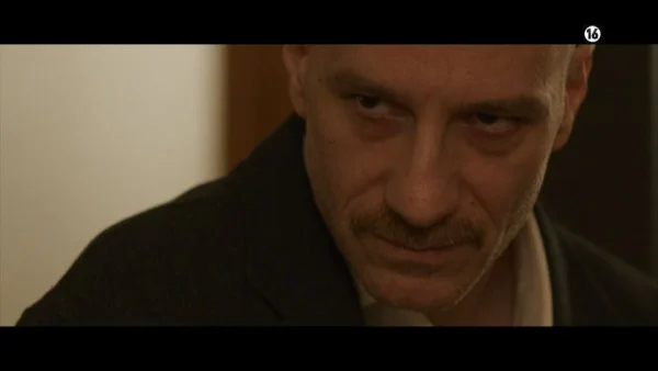 Η Παραλία (27/3): O Γράντος και ο Διονύσης δέχονται πυροβολισμούς και ο ένας πρέπει να σώσει τον άλλο